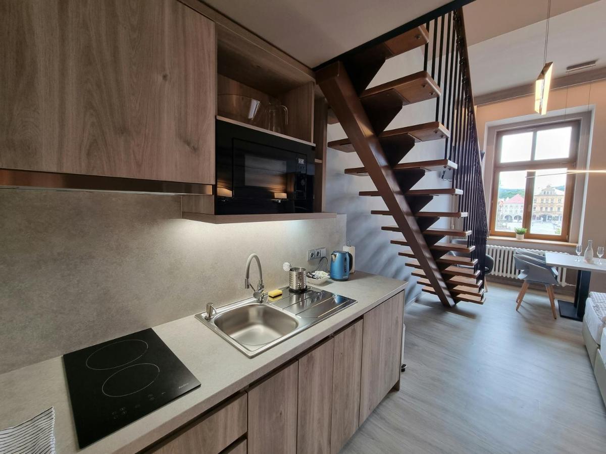 Apartmany Etenia Кадань Экстерьер фото